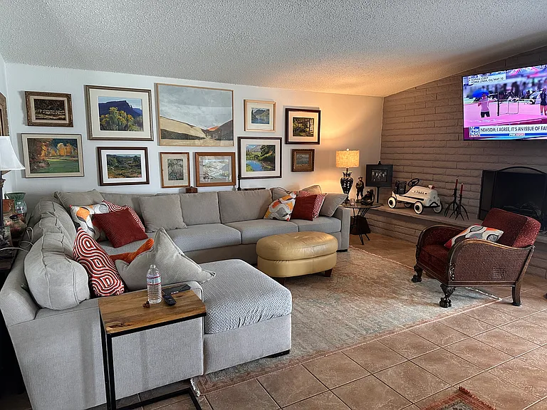 Living room with fireplace