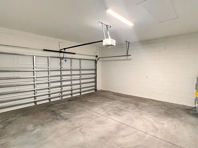 265 Hyacinth Ct — Photo 25