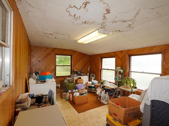 5th image of W13821 POLLEY LANE