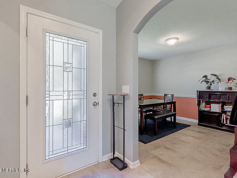 13328 Smithwick Ln — Photo 8