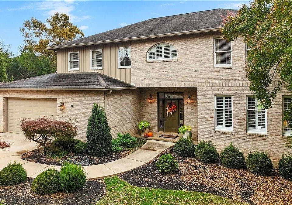 1st image of 2115 Plank Dr