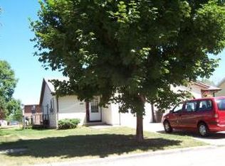 1814 Bradley Ln, Appleton, WI 54915