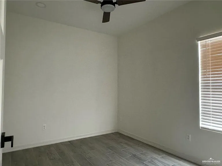 5613 Notre Dame Ave #1 — Photo 5