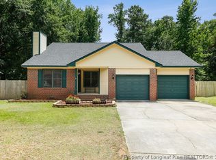 139 Windsor Ln, Raeford, NC 28376