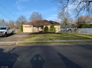 22 Cameron Rd, New Providence, NJ 07974