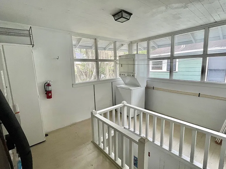 114 Bridge St #B — Photo 11