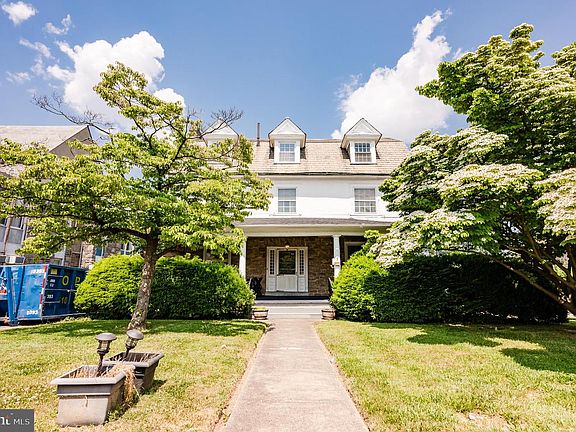 4th image of 335 Riverview Ave