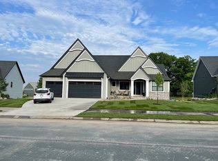 14151 McKenna Rd NW, Prior Lake, MN 55372