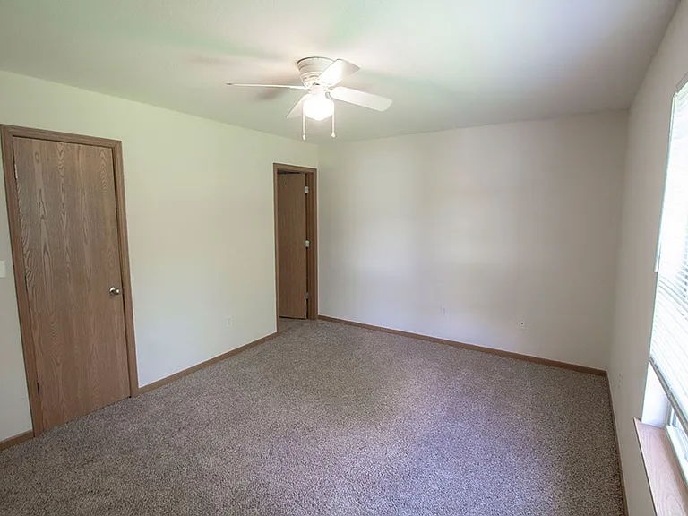 1529 Bodie Dr — Photo 21