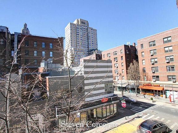 4th image of 50 E 8th St APT 3U