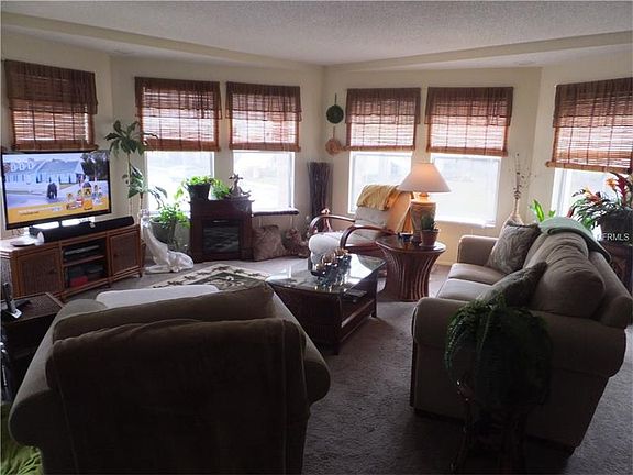2nd image of 2221 Norwegian Dr APT 23