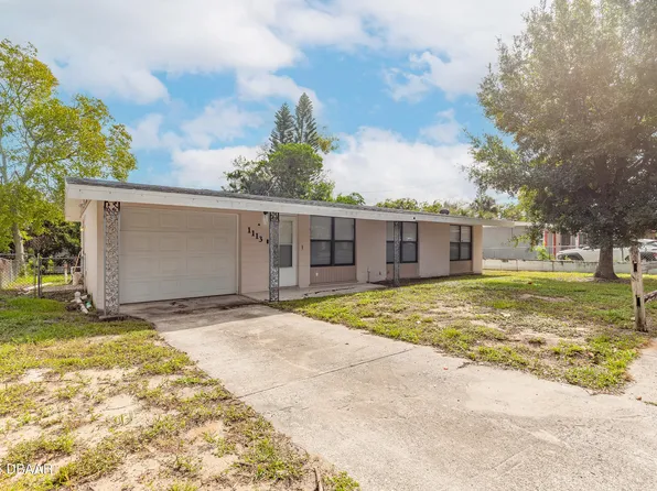1113 Berkshire Rd, Daytona Beach, FL 32117
