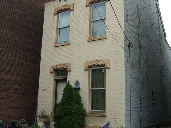 2nd image of 835 Greer St