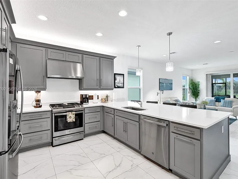 13328 SW River Rock Rd — Photo 11