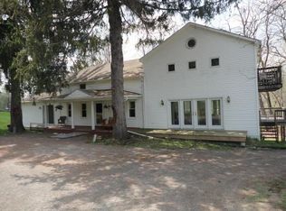 1655 Nanticoke Dr, Endicott, NY 13760