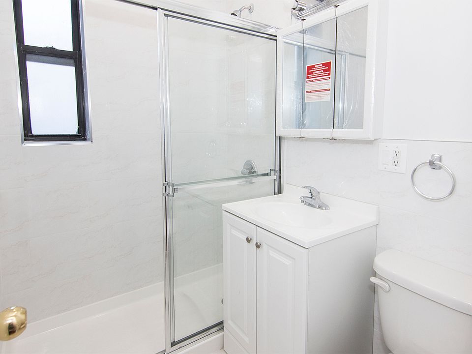 1st image of 3124 32nd St APT 4