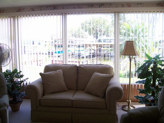 5th image of 21 Gallinule Ct