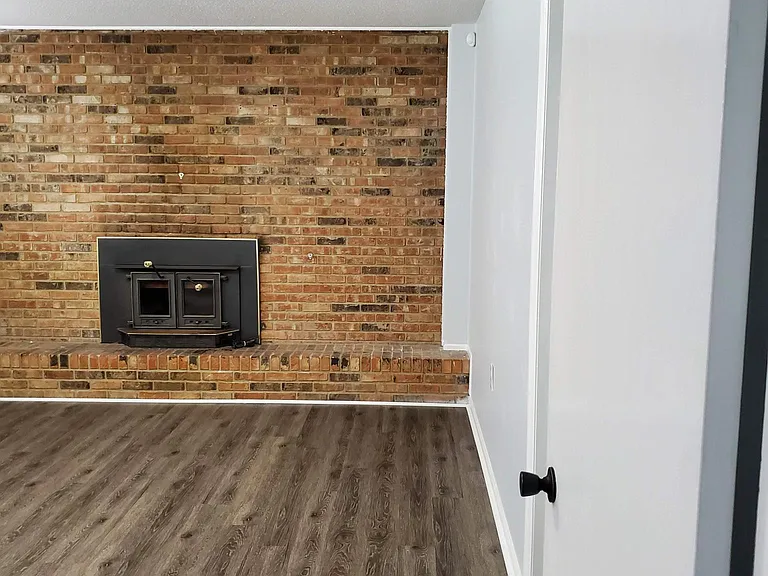 8467 E Brainerd Rd — Photo 16