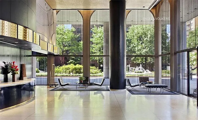 Rented by Engel & Völkers New York City | media 6