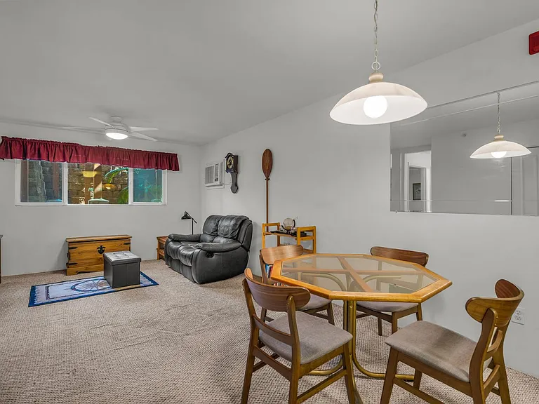 35 Katie Ln #714 — Photo 6