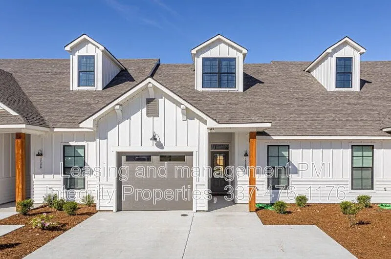3 bed, 2.0 bath, 1144 sqft, $1,850 — Photo 1