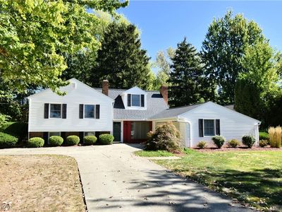 3115 Bradley Rd, Westlake, OH, 44145