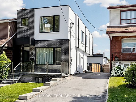 3rd image of 443 Northcliffe Blvd