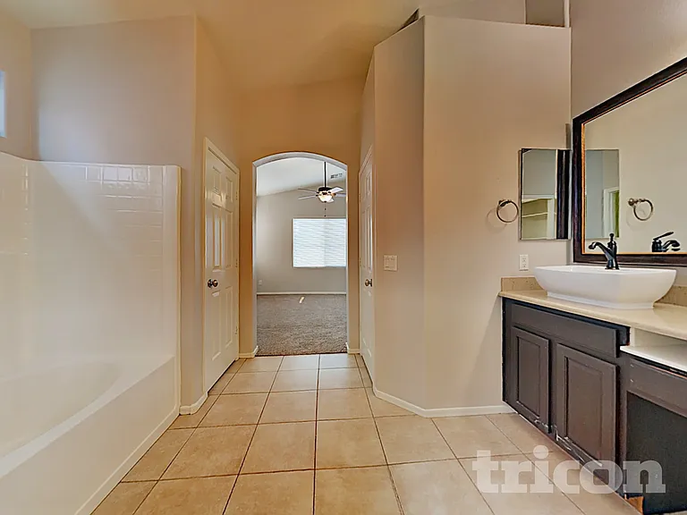24743 W Illini St — Photo 9