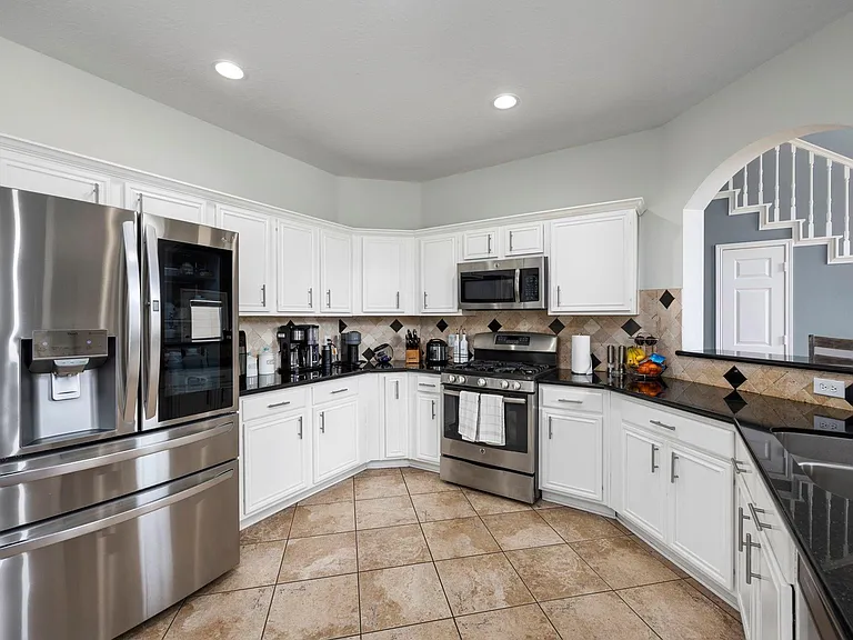 16315 Scotch Hollow Ln — Photo 16