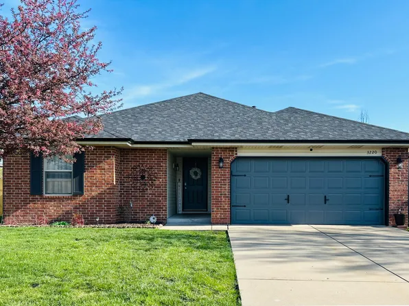 3220 W Webster Street, Springfield, MO 65803