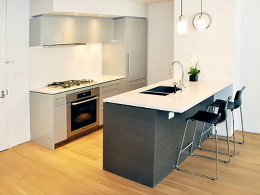 Rented by Levan Real Estate | media 22