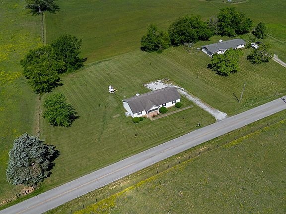 5th image of 491 White Rd