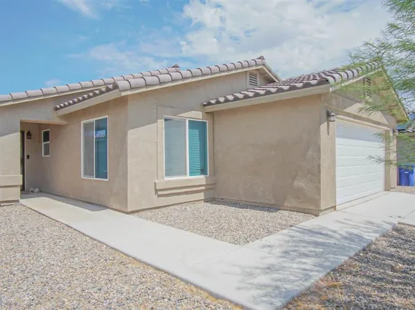 7042 E 37th Pl, Yuma, AZ 85365