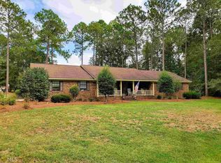 210 Surrey Ln, Statesboro, GA 30458