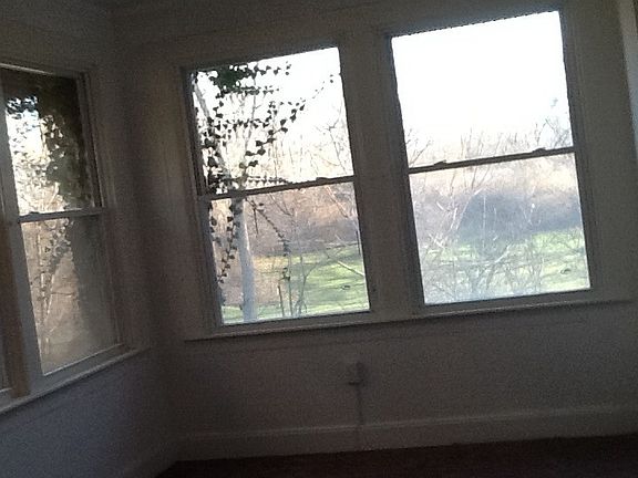 5th image of 5656 Hamilton Ave APT 1