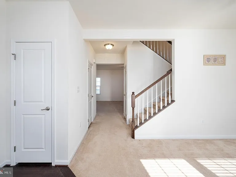 9203 Wild Spruce Dr — Photo 13