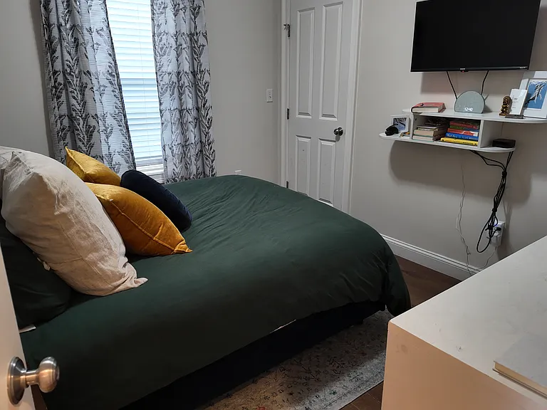 7 Loring St #2 — Photo 5