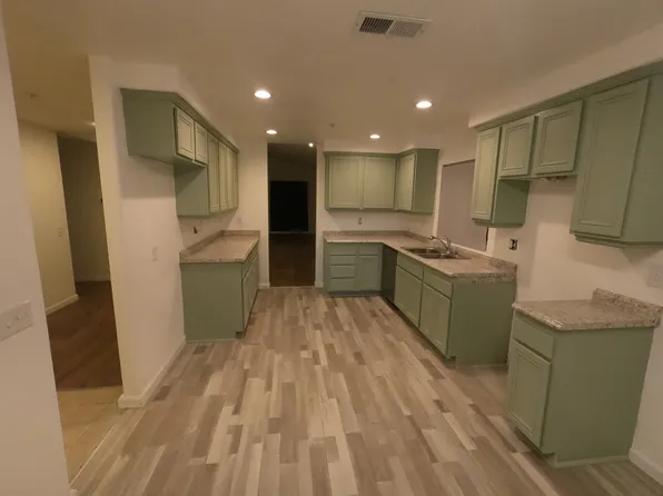 (undisclosed Address), Vista, CA 92083