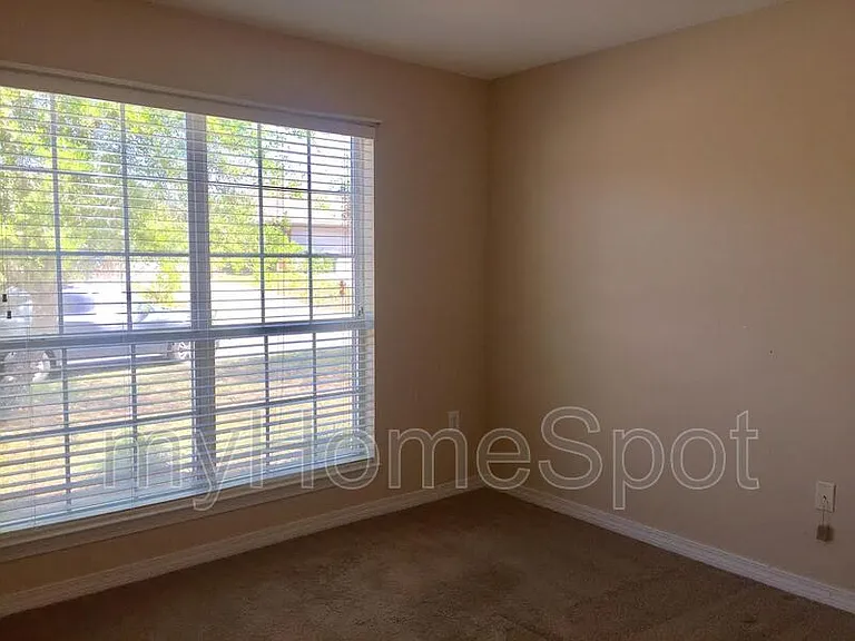 4721 Ashley Place Blvd — Photo 7