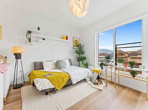 1888 Scotia St, Vancouver, BC