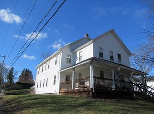 2 Pleasant St #B, Uxbridge, MA 01569