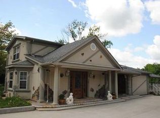 8800 Storey Rd, North East, PA 16428