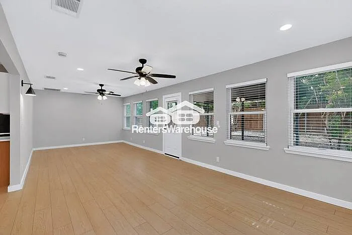 1408 Seely St — Photo 20