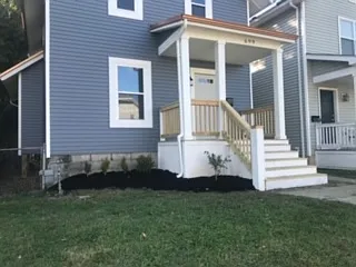 699 Seymour Ave — Photo 1