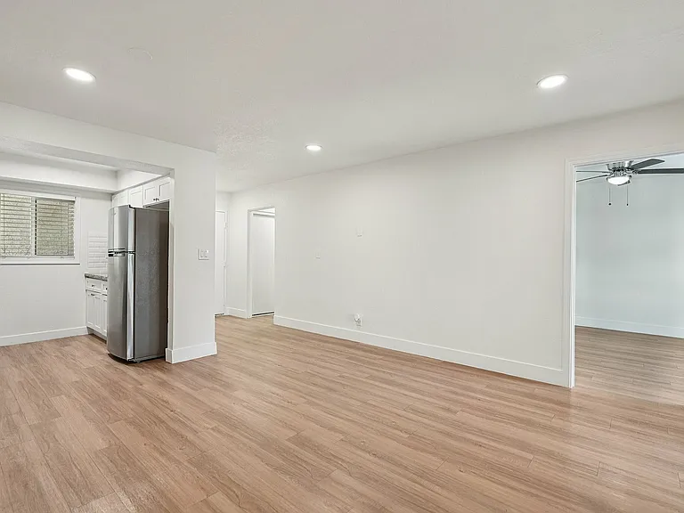 2x1 Open Concept
