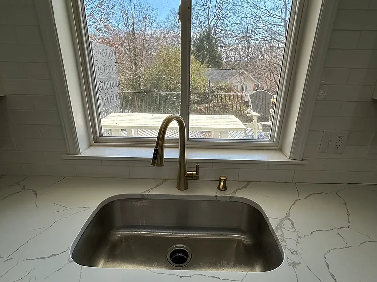 N Peace Haven Rd — Photo 14