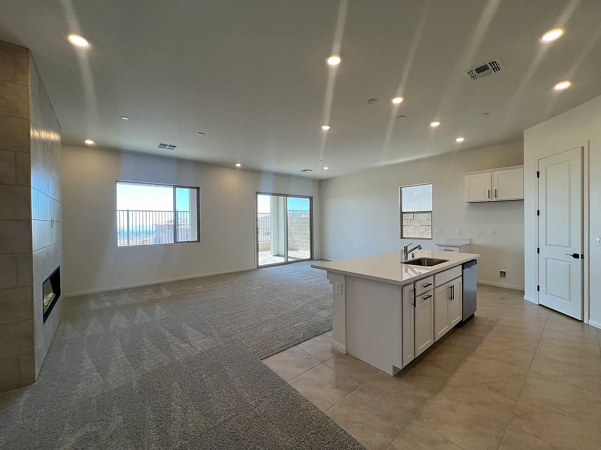 Building Photo - 1554 Crowned Eagle St