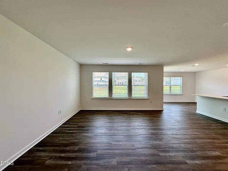 258 Bay Laurel Dr — Photo 6