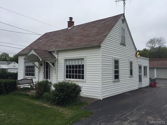 2nd image of 4600 John St