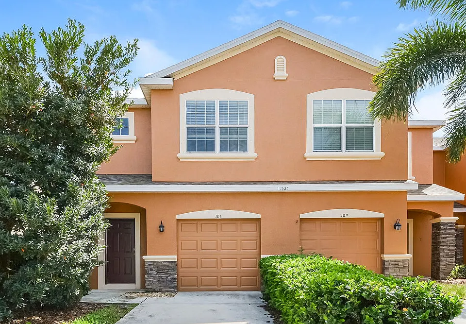 11527 84th Street Cir E #101